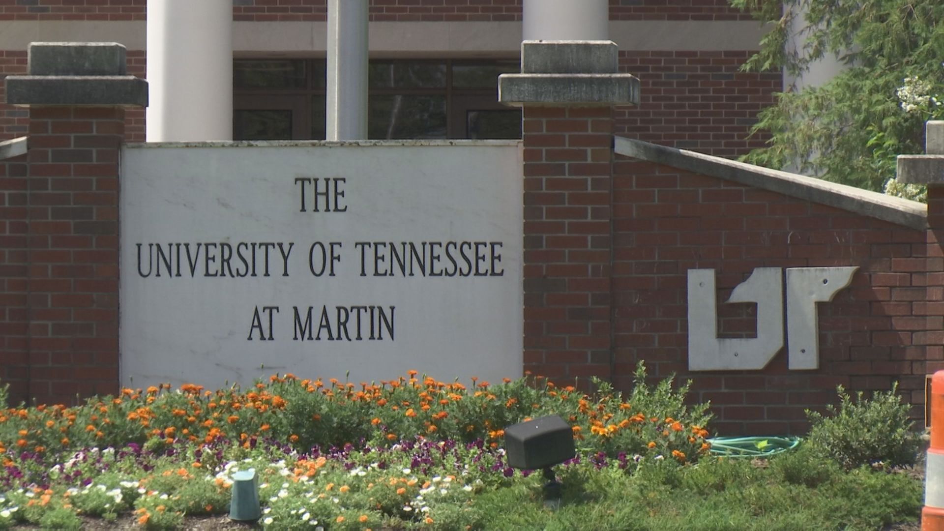 UT martin sign
